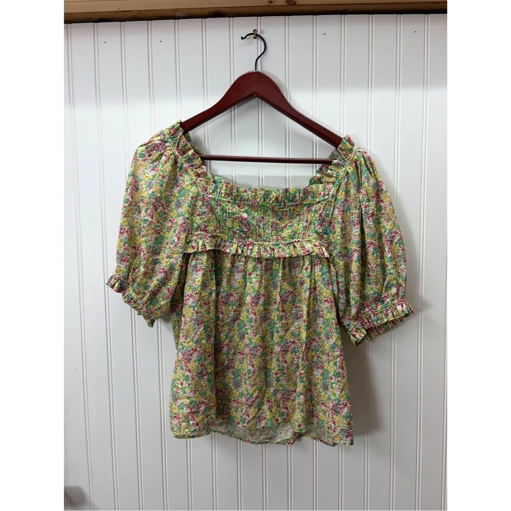 Elie Tahari Green Floral Smocked Square Neck feminine Blouse with Puff Sleeves